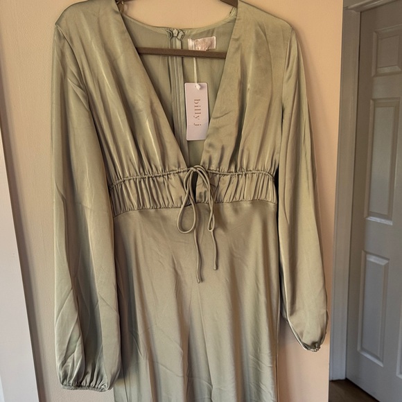 Billy J Dress - Picture 2 of 5